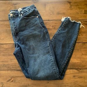 Good American good legs skinny jeans